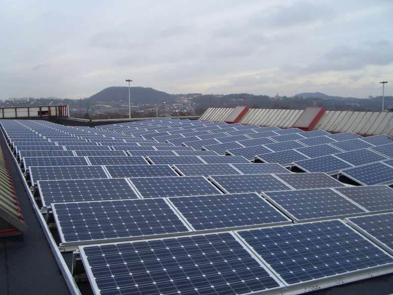 realisation-installation-panneaux-solaires-photovoltaiques-etilux-liege-3