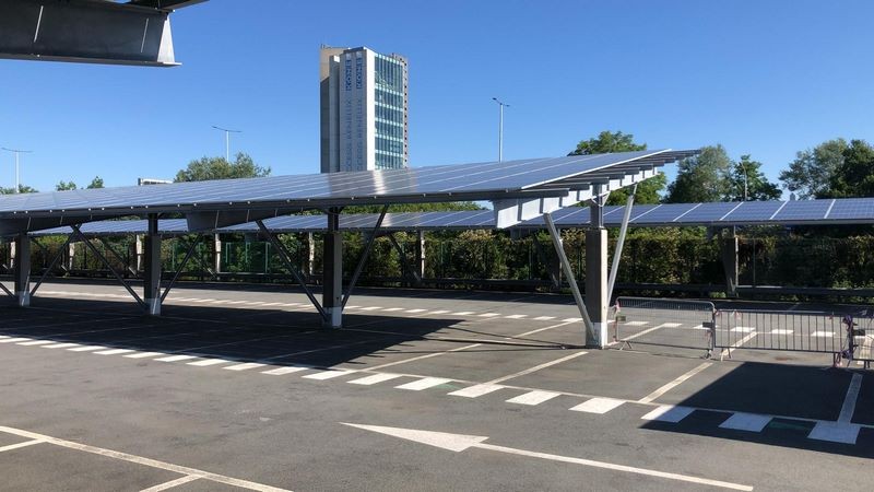 installation-panneaux-solaires-coca-cola-anderlecht-dauvister-luminus-2