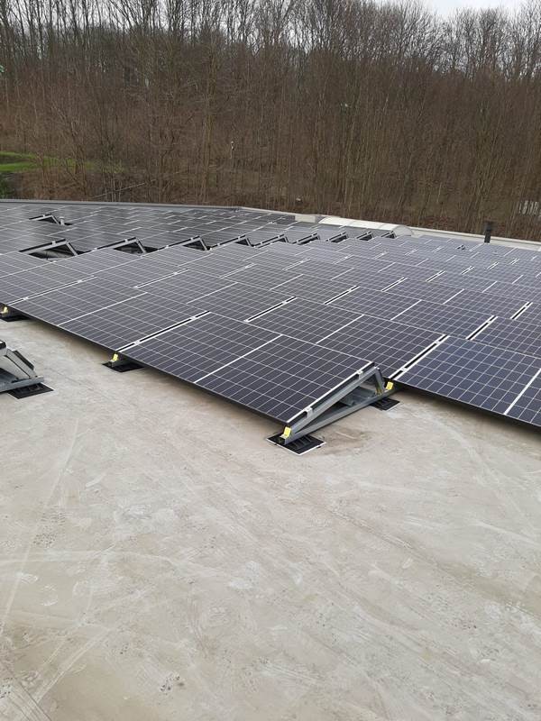 installation-1369-panneaux-solaires-bruxelles-scania-colas-dauvister-4