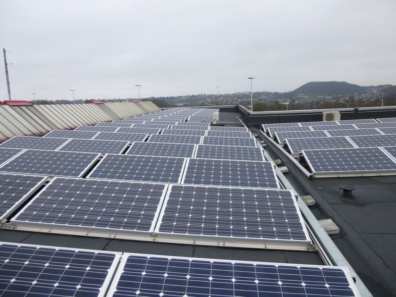 realisation-installation-panneaux-solaires-photovoltaiques-etilux-liege-2