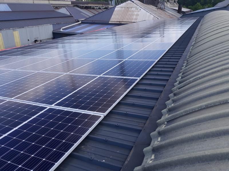 installation-panneaux-solaires-photovoltaiques-arcelor-mittal-ringmill-seraing-3